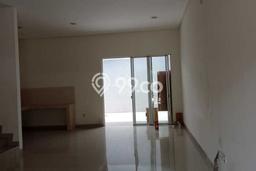 Kesempatan Memiliki Rumah LB 240m² di Area Premium, Jakarta Utara Kesempatan Memiliki Rumah LB 240m² di Area Premium, Jakarta Utara