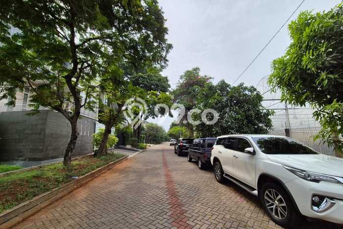 Ready to Use! Premium House LT 305m2 Desain Modern di Pantai Indah Kapuk Ready to Use! Premium House LT 305m2 Desain Modern di Pantai Indah Kapuk