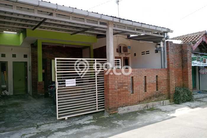 Rumah di Kartosuro, Sukoharjo, LT 150m² LB 100m² Rumah di Kartosuro, Sukoharjo, LT 150m² LB 100m²