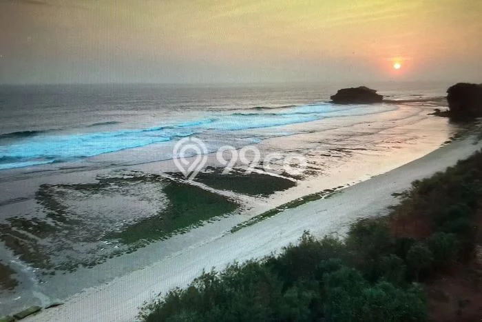 Vila Kawasan Pacitan, Dimensi 4568m2m², Dekat dengan fasilitas umum Vila Kawasan Pacitan, Dimensi 4568m2m², Dekat dengan fasilitas umum