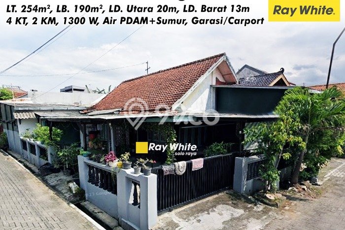 For Sale Rumah 4 Kamar Lokasi Strategis Bagus dan Strategis di Semarang Barat For Sale Rumah 4 Kamar Lokasi Strategis Bagus dan Strategis di Semarang Barat