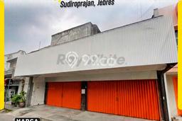 Ruko untuk disewa di Jebres punya LT 300m2 & LB 400m2 harga sewa kompetitif Ruko untuk disewa di Jebres punya LT 300m2 & LB 400m2 harga sewa kompetitif