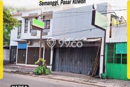 Unit Ruko disewakan di Pasar Kliwon Solo dengan LT 210m2 / LB 350m2 Unit Ruko disewakan di Pasar Kliwon Solo dengan LT 210m2 / LB 350m2