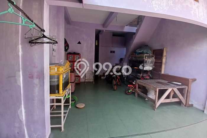 Rumah Strategis Modern Lb 350m2 di Jaten, Karanganyar Rumah Strategis Modern Lb 350m2 di Jaten, Karanganyar