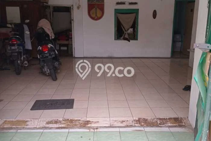 For Sale Rumah 4 Kamar Lokasi Strategis Bagus dan Strategis di Semarang Barat For Sale Rumah 4 Kamar Lokasi Strategis Bagus dan Strategis di Semarang Barat