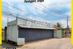 Unit Ruko Paling Strategis di Solo Baru Solo dengan LB 380m2 Unit Ruko Paling Strategis di Solo Baru Solo dengan LB 380m2