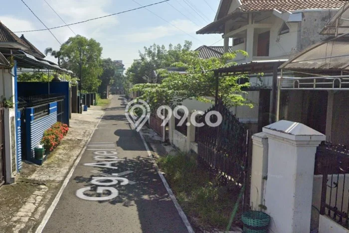 Hunian Cantik Modern Lb 186m2 di Laweyan, Surakarta Hunian Cantik Modern Lb 186m2 di Laweyan, Surakarta
