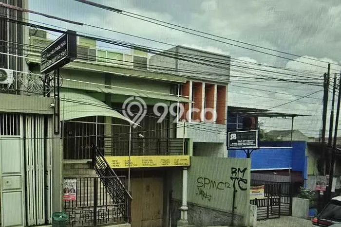 Ruko untuk disewa di Banjarsari punya LT 98m2 & LB 180m2 harga sewa kompetitif Ruko untuk disewa di Banjarsari punya LT 98m2 & LB 180m2 harga sewa kompetitif