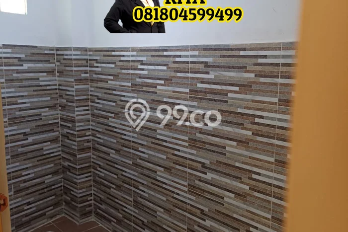 Unit Ruko Disewa Lokasi Banjarsari, Solo Spesifikasi Luas Bangunan 90m2 Unit Ruko Disewa Lokasi Banjarsari, Solo Spesifikasi Luas Bangunan 90m2