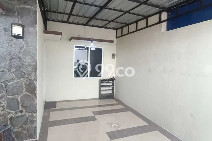 Lokasi strategis! Rumah siap huni disewakan di Colomadu LB 126m2 Lokasi strategis! Rumah siap huni disewakan di Colomadu LB 126m2