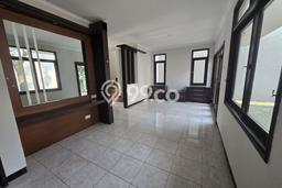 For Sale! Luxury House LT 220m2 Desain Modern di Kota Baru Parahyangan For Sale! Luxury House LT 220m2 Desain Modern di Kota Baru Parahyangan