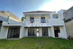 Rumah sewa siap pakai 4 KT di Kota Baru Parahyangan, Bandung Rumah sewa siap pakai 4 KT di Kota Baru Parahyangan, Bandung