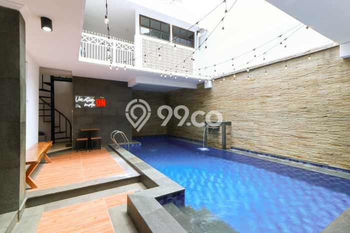 Vila Premium Kawasan , Area 427m2m², Lingkungan Asri untuk Anda Vila Premium Kawasan , Area 427m2m², Lingkungan Asri untuk Anda