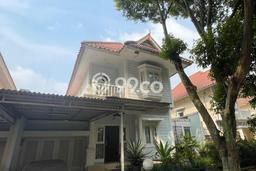 Rumah Luxury Modern Tanpa Renovasi di Kota Baru Parahyangan Bandung Rumah Luxury Modern Tanpa Renovasi di Kota Baru Parahyangan Bandung
