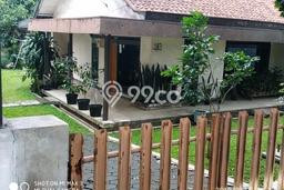 Dijual Rumah Luas Elegan Dengan View Cantik di Geger Kalong, Bandung Dijual Rumah Luas Elegan Dengan View Cantik di Geger Kalong, Bandung