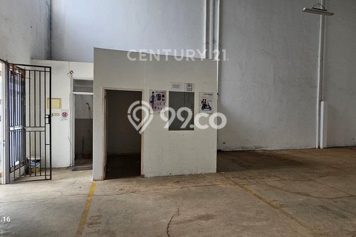 FOR RENT! Gudang di Daan Mogot Cocok untuk Bisnis 180m2 FOR RENT! Gudang di Daan Mogot Cocok untuk Bisnis 180m2