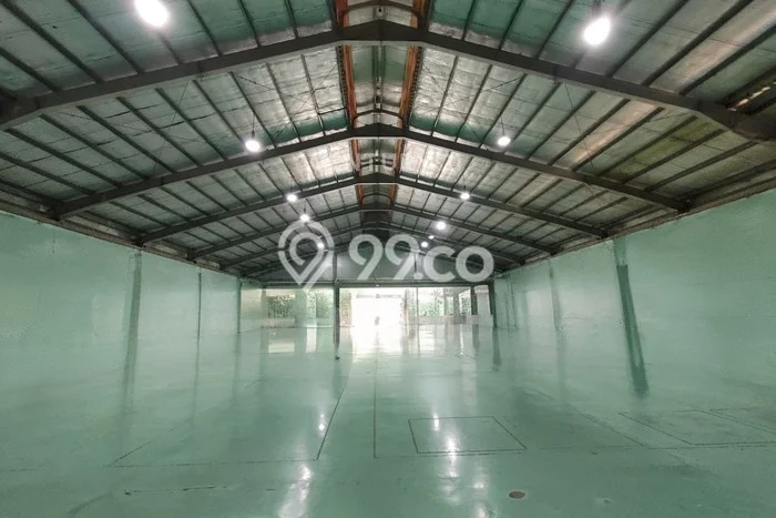 Unit Gudang Tersedia di Cikarang Spesifikasi LB 1283m2 Unit Gudang Tersedia di Cikarang Spesifikasi LB 1283m2