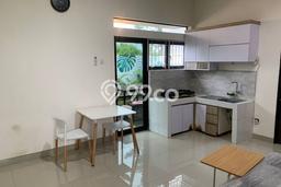 Sewa cepat rumah minimalis lokasi strategis 3 Kamar di Semarang Tengah, Semarang Sewa cepat rumah minimalis lokasi strategis 3 Kamar di Semarang Tengah, Semarang
