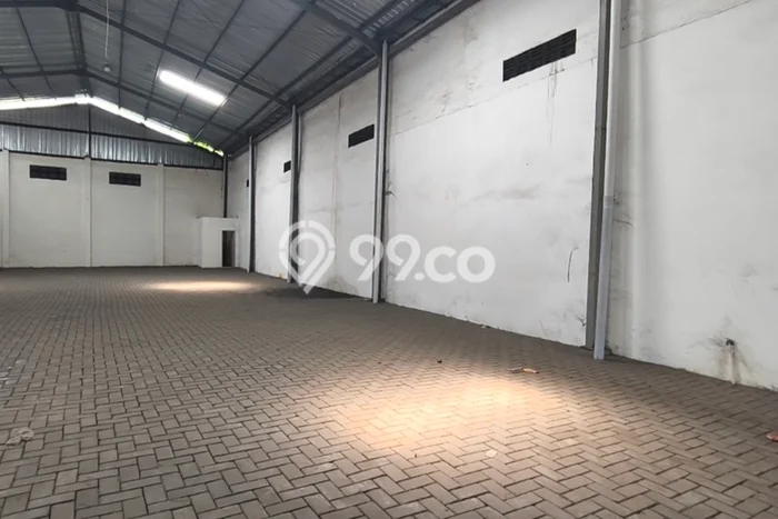 Gudang bagus disewakan di Kaliwungu Semarang dengan LB 500m2 harga sewa terbaik Gudang bagus disewakan di Kaliwungu Semarang dengan LB 500m2 harga sewa terbaik