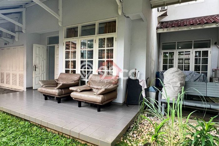 Hunian Mewah LB 300m2 Siap Pakai Desain Elegan di Gandaria, Jakarta Selatan Hunian Mewah LB 300m2 Siap Pakai Desain Elegan di Gandaria, Jakarta Selatan