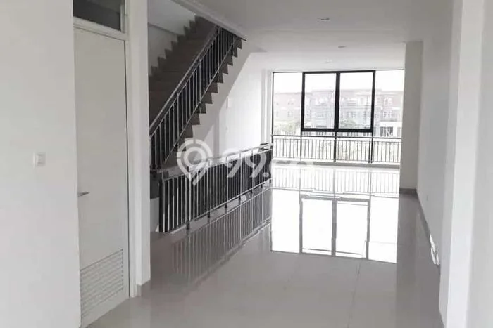 Ruko Lokasi Premium Kawasan Kamal, Luas 203m², Mainroad Ruko Lokasi Premium Kawasan Kamal, Luas 203m², Mainroad