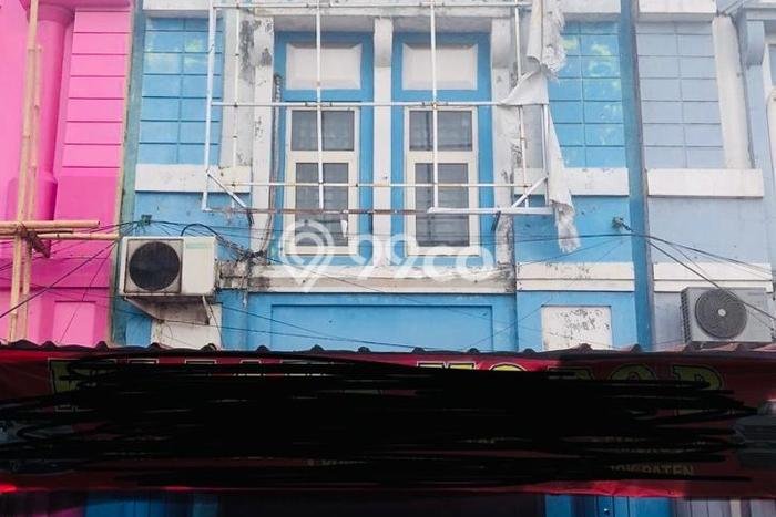 Ruko Dijual di Tangerang Selatan LT 54m2 & LB 108m2 Lokasi Terbaik! Ruko Dijual di Tangerang Selatan LT 54m2 & LB 108m2 Lokasi Terbaik!