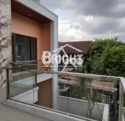 Ready to Use! Luxury House LT 180m2 Desain Elegan di Bintaro Ready to Use! Luxury House LT 180m2 Desain Elegan di Bintaro