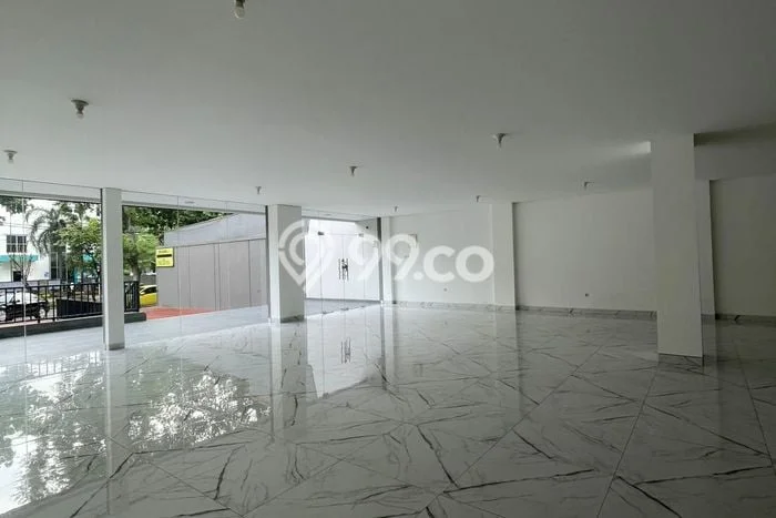 LOKASI STRATEGIS! Kantor di Duren Sawit, Luas 1600m2m², Kawasan Komersial LOKASI STRATEGIS! Kantor di Duren Sawit, Luas 1600m2m², Kawasan Komersial