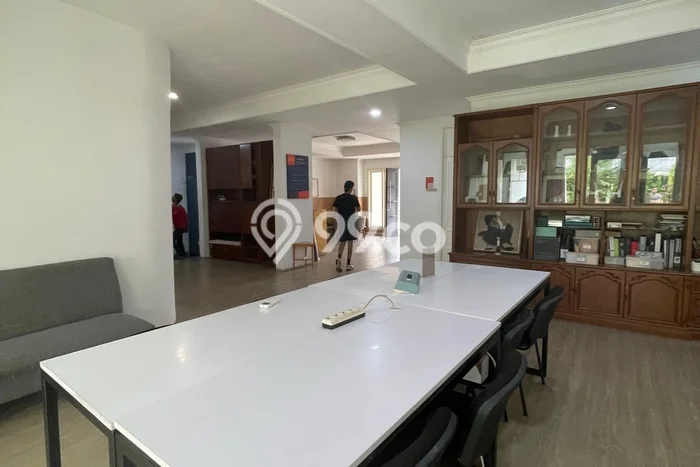 Rumah Luxury Modern Tanpa Renovasi di Cipete Jakarta Selatan Rumah Luxury Modern Tanpa Renovasi di Cipete Jakarta Selatan
