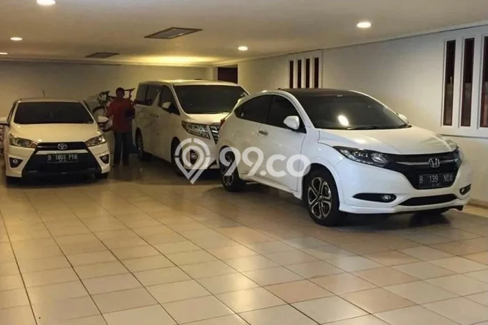 Rumah Eksklusif Dijual LT 717m2 di Menteng, Jakarta Pusat Rumah Eksklusif Dijual LT 717m2 di Menteng, Jakarta Pusat