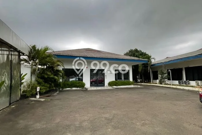 Tanah Dijual Lokasi Tebet, Jakarta Selatan dengan Luas Tanah 9926m2 dan Status - Tanah Dijual Lokasi Tebet, Jakarta Selatan dengan Luas Tanah 9926m2 dan Status -