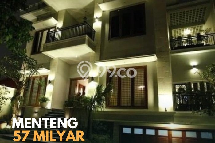 Rumah Eksklusif Dijual LT 717m2 di Menteng, Jakarta Pusat Rumah Eksklusif Dijual LT 717m2 di Menteng, Jakarta Pusat