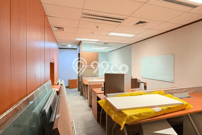 Disewakan Kantor di Kawasan Ramai SCBD Luas 385m2 Disewakan Kantor di Kawasan Ramai SCBD Luas 385m2