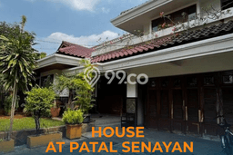 Rumah Mewah LB 355m2 Siap Huni Desain Elegan di Patal Senayan, Jakarta Selatan Rumah Mewah LB 355m2 Siap Huni Desain Elegan di Patal Senayan, Jakarta Selatan