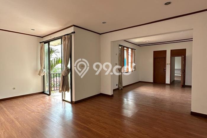 For Sale! Premium House LT 1300m2 Desain Modern di Kemang For Sale! Premium House LT 1300m2 Desain Modern di Kemang