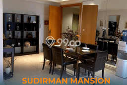 Sewa Apartemen Terjangkau 3 BR di SCBD Jakarta Selatan Sewa Apartemen Terjangkau 3 BR di SCBD Jakarta Selatan