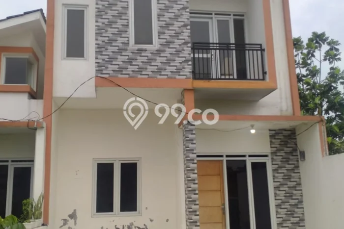 Rumah Terawat di Rancasari, Bandung, Luas Tanah 75m2m², Luas Bangunan 140m2m² Rumah Terawat di Rancasari, Bandung, Luas Tanah 75m2m², Luas Bangunan 140m2m²