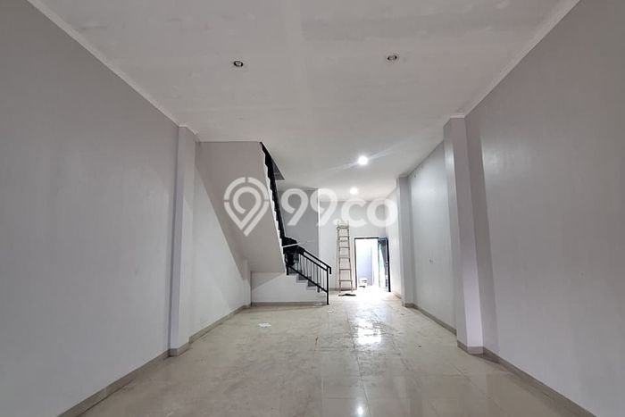 Ruko Dijual di Prime Area Majalengka Luas 400m2 Ruko Dijual di Prime Area Majalengka Luas 400m2