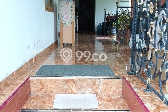 Rumah Mewah Dijual LT 377m2 di Kesambi, Cirebon Rumah Mewah Dijual LT 377m2 di Kesambi, Cirebon
