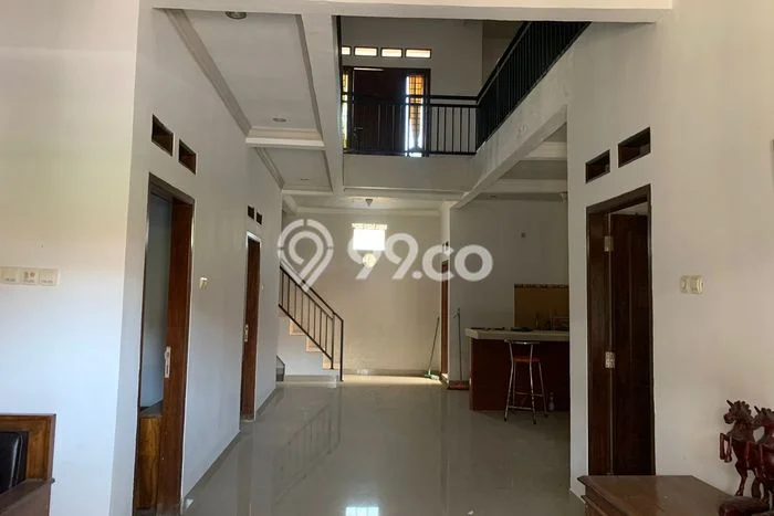 Dijual Rumah Kost di Majalengka Kota, Majalengka, 8 KT, 3 KM, Bangunan 400m2 Dijual Rumah Kost di Majalengka Kota, Majalengka, 8 KT, 3 KM, Bangunan 400m2