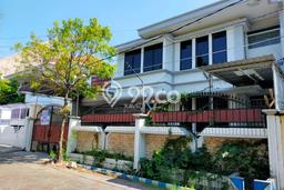 Rumah Mewah Siap Huni LT 280m2 di Dukuh Pakis, Surabaya Rumah Mewah Siap Huni LT 280m2 di Dukuh Pakis, Surabaya