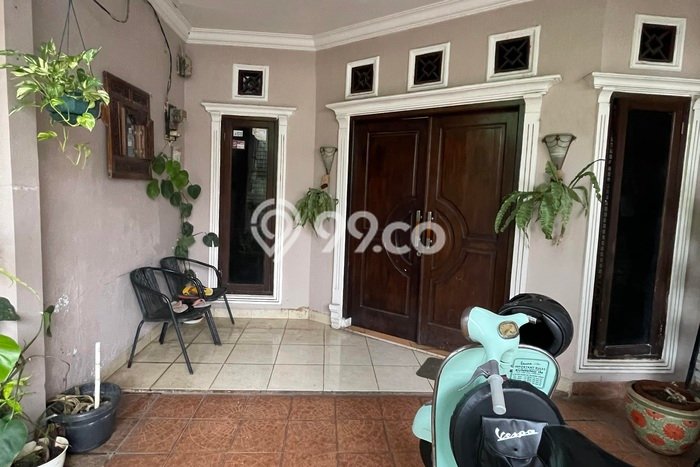 Rumah Modern 3 KT LT 120m2 di Graha Raya Rumah Modern 3 KT LT 120m2 di Graha Raya