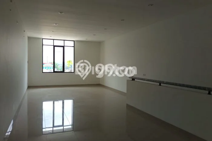 Disewakan Ruko di Mijen Semarang LT 65m2, LB 130m2 Disewakan Ruko di Mijen Semarang LT 65m2, LB 130m2