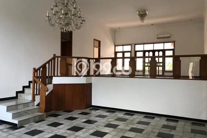Hot Offer Hunian Premium Ideal dan Luas di Candisari, Semarang Hot Offer Hunian Premium Ideal dan Luas di Candisari, Semarang
