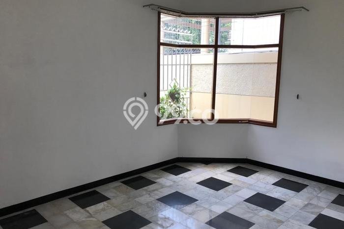 Rumah Cantik Siap Huni Di Candisari Luas 500m2 Aman Rumah Cantik Siap Huni Di Candisari Luas 500m2 Aman