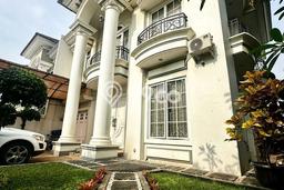 Rumah Elit LB 220m2 Siap Huni Desain Elegan di Pulogebang, Jakarta Timur Rumah Elit LB 220m2 Siap Huni Desain Elegan di Pulogebang, Jakarta Timur