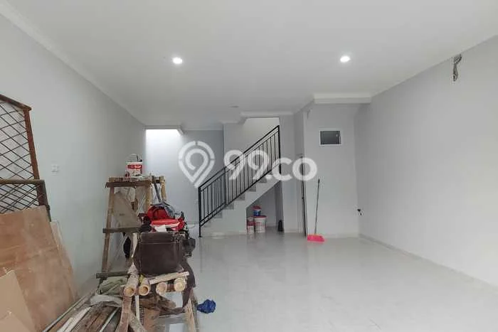 Unit Ruko Dijual di Bekasi LT 87m2 & LB 130m2 Unit Ruko Dijual di Bekasi LT 87m2 & LB 130m2