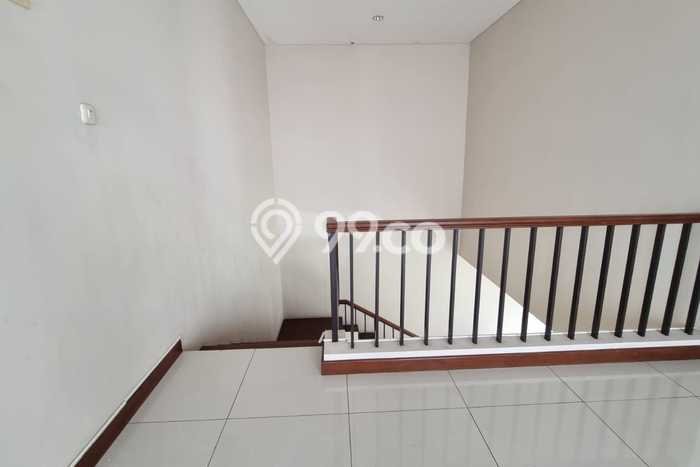 Sewa Rumah Murah di Harapan Indah Bekasi Punya 4 Kamar Tidur Sewa Rumah Murah di Harapan Indah Bekasi Punya 4 Kamar Tidur