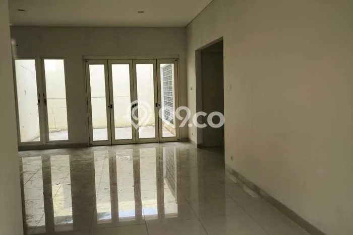 Rumah Sewa Bekasi LT 160m2 LB 157m2 Area Harapan Indah Rumah Sewa Bekasi LT 160m2 LB 157m2 Area Harapan Indah