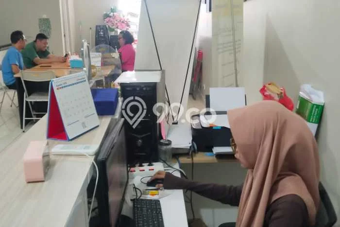 Cocok Untuk Investasi! For Sale Kost di harapan indah 5 Kamar Cocok Untuk Investasi! For Sale Kost di harapan indah 5 Kamar
